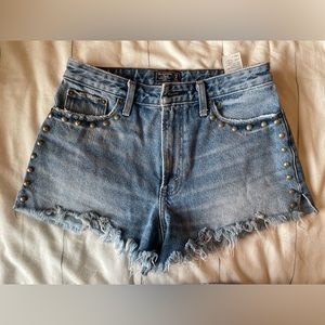 Abercrombie women’s Jean shorts